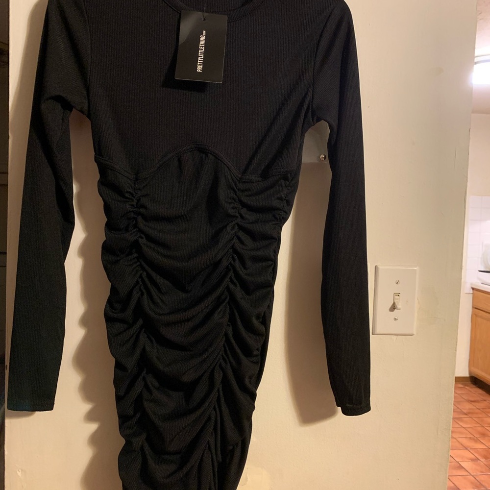 Crew neck, long sleeve, rough
